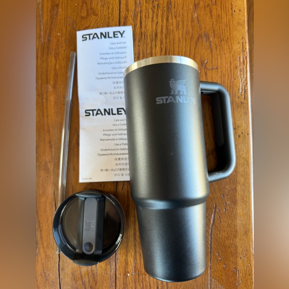 NWOT Stanley tumbler 30oz
